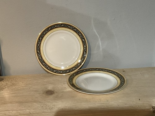 Wedgwood india side - side, plate