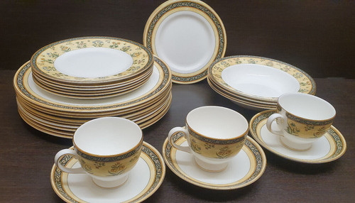 Wedgwood india dinner plates - wedgwood,
